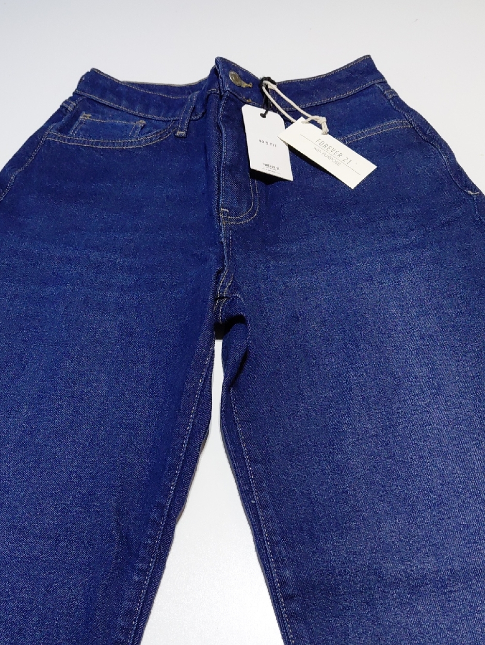 FOREVER 21 Women's  Blue Pinch Waist Loose Fit Relaxed Leg Jeans Size 27